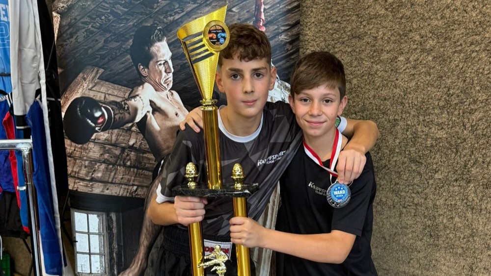 Starker Auftritt der Waldkraiburger Kickboxer bei Manus Trophy