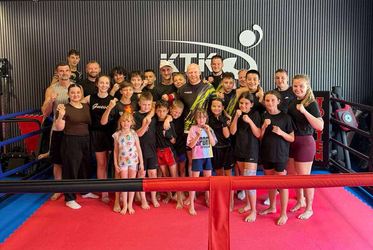 Kickbox-Weltklasse zu Gast in Waldkraiburg